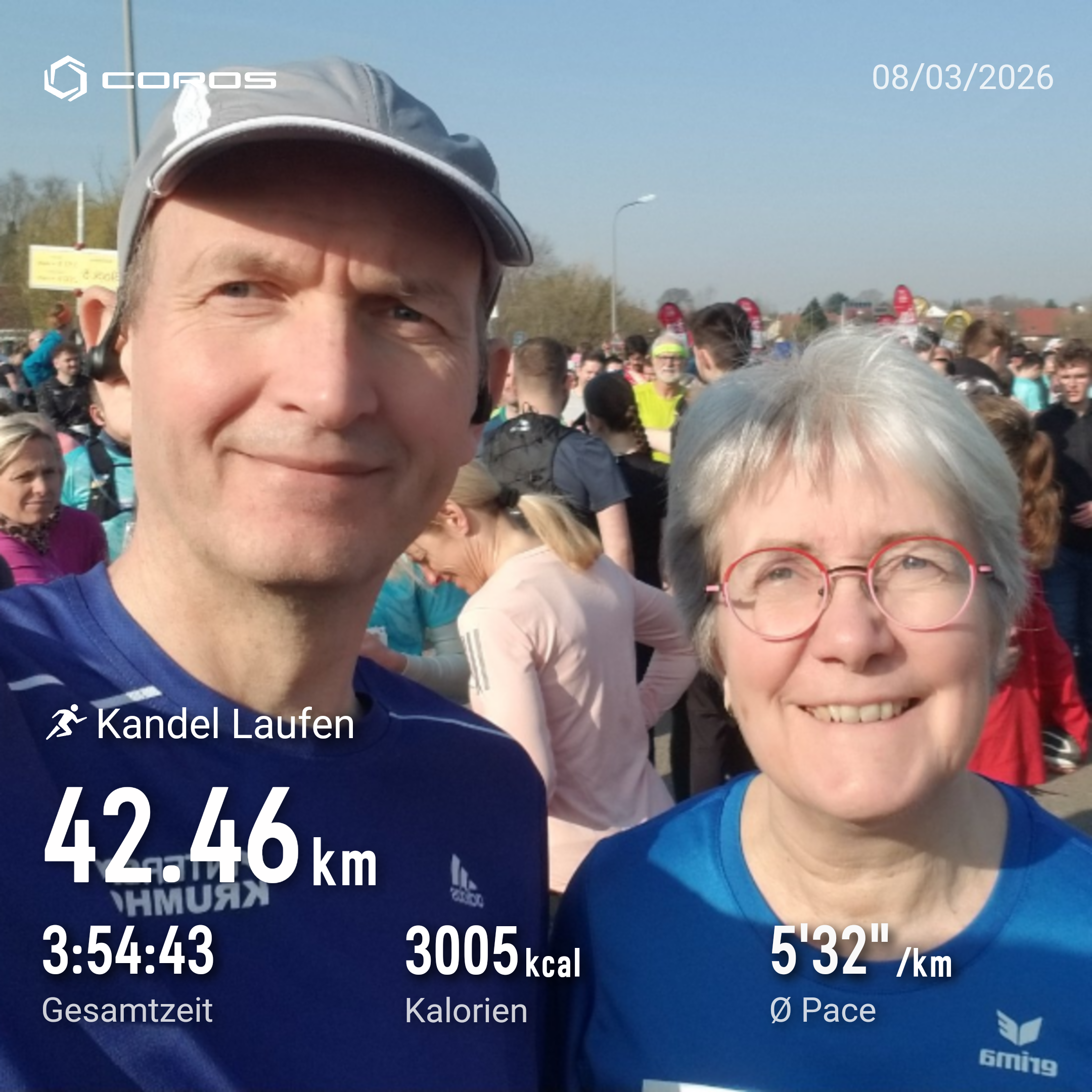 Lydia und Harald vor dem Start des 51.Bienwald Marathons in Kandel.